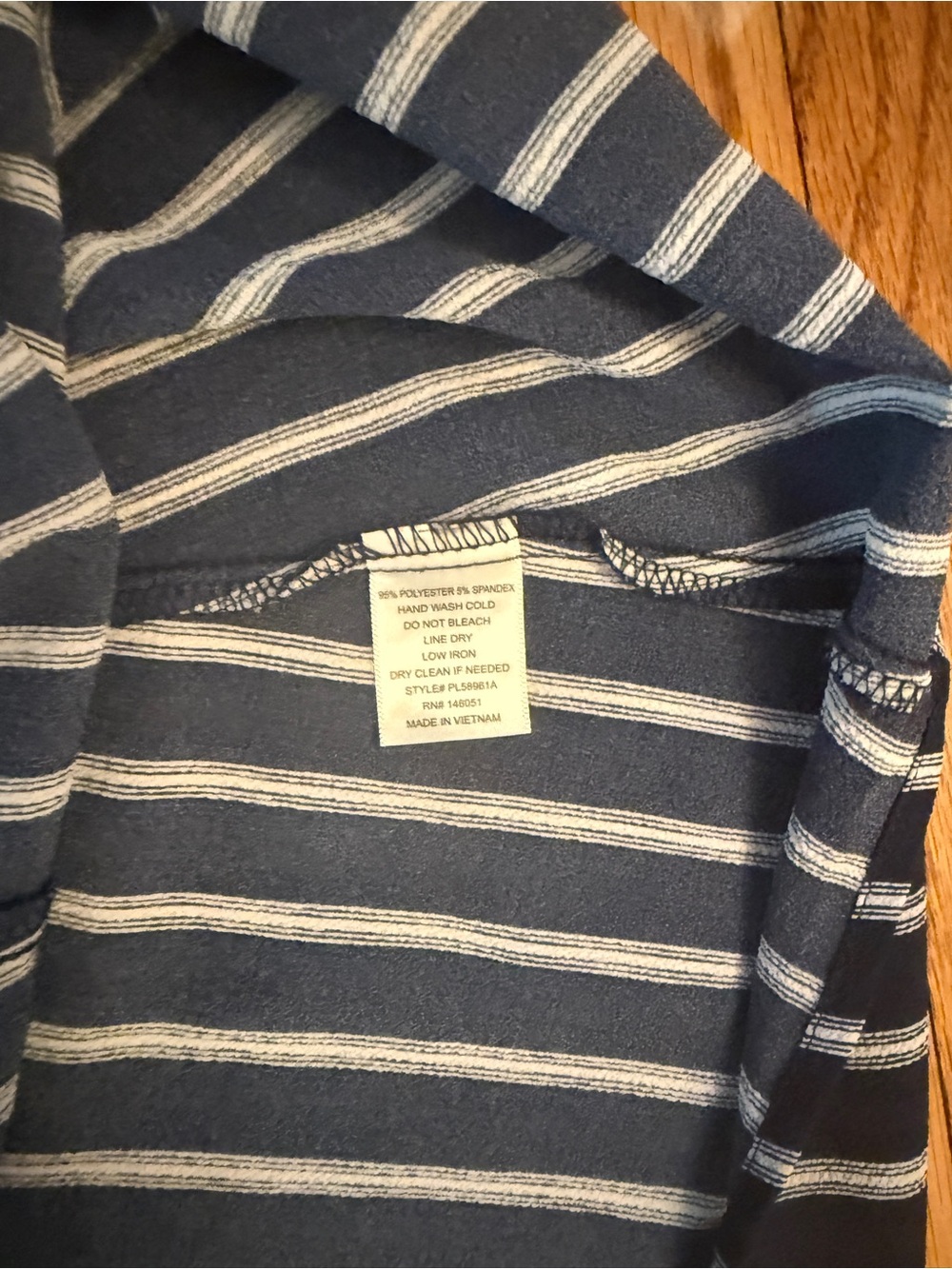 New w/o tags! Monteau Navy and White Striped dress - Picture 4 of 4